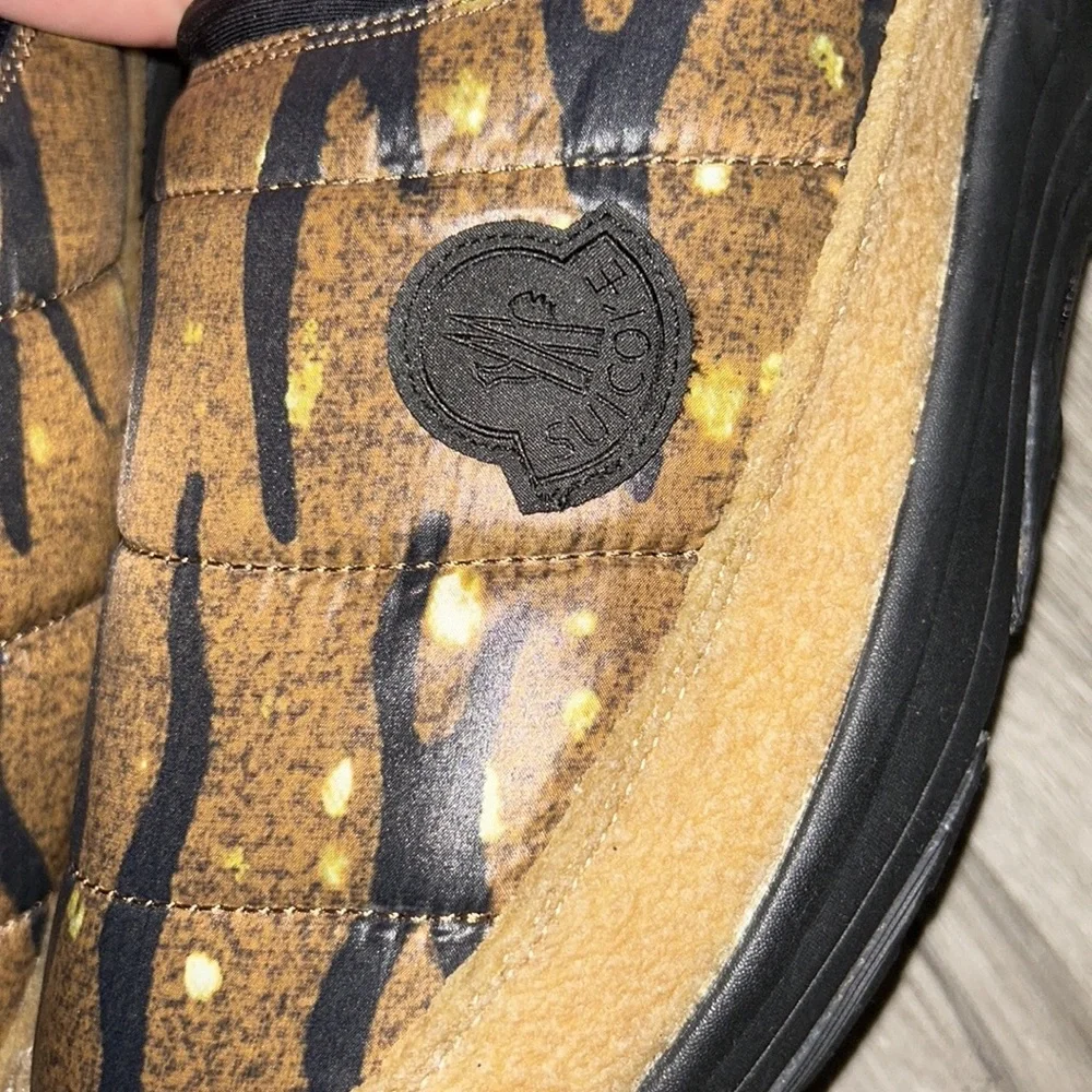 Authentic Moncler Genius-2 Moncler 1952 x Suicoke Quilted pepper loafers